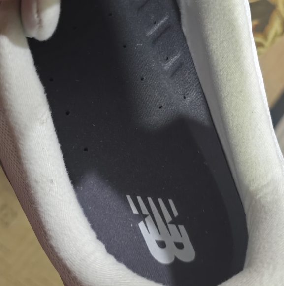 New Balance 813 V1 hook And Loop - Picture 4 of 7